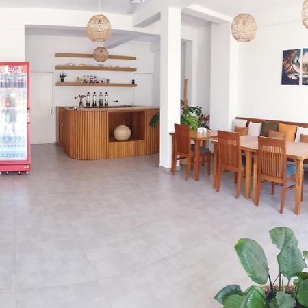 Mountbaylk Hotel Dehiwala-Mount Lavinia ภายนอก รูปภาพ