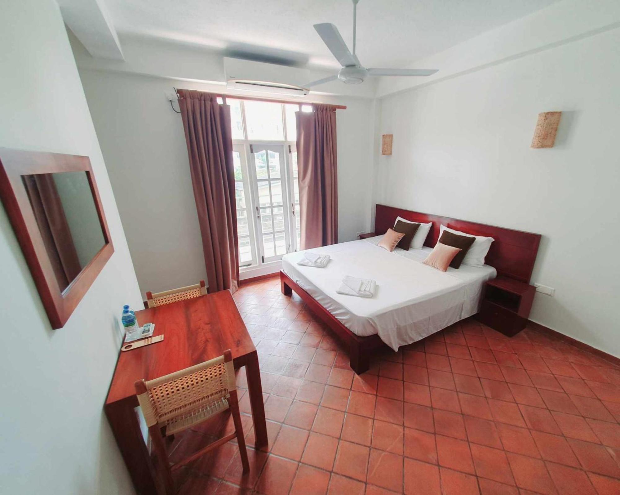 Mountbaylk Hotel Dehiwala-Mount Lavinia ภายนอก รูปภาพ
