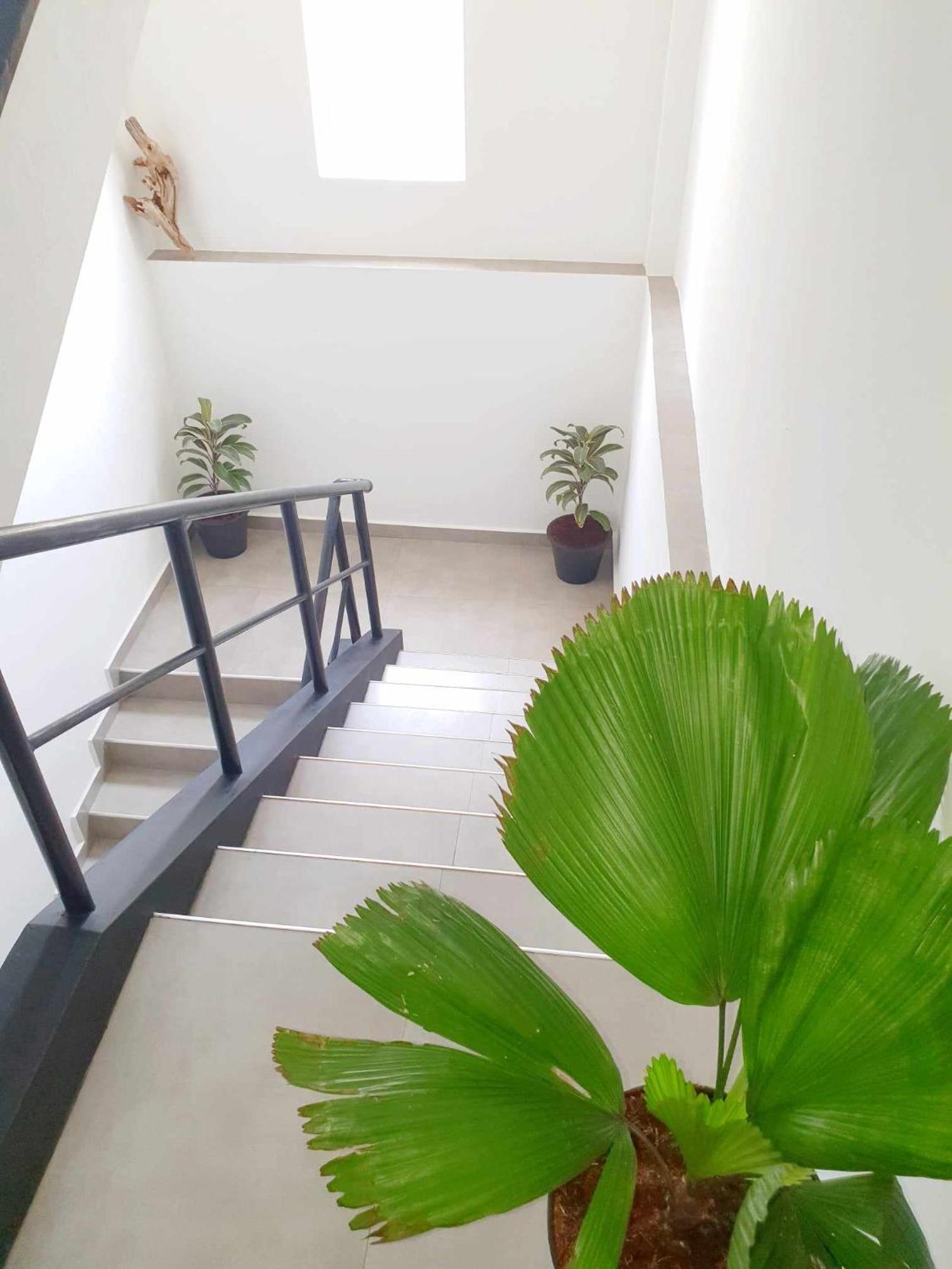Mountbaylk Hotel Dehiwala-Mount Lavinia ภายนอก รูปภาพ